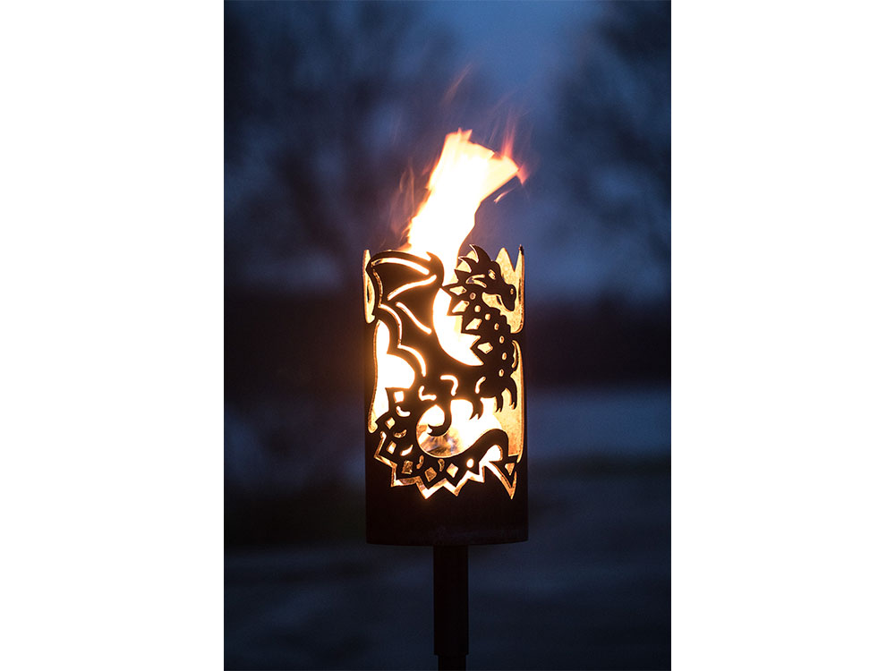 Gartenfackel groß Drache - inkl. Fackelstiel 110 cm angespitzt und 1 x Brennmaterial