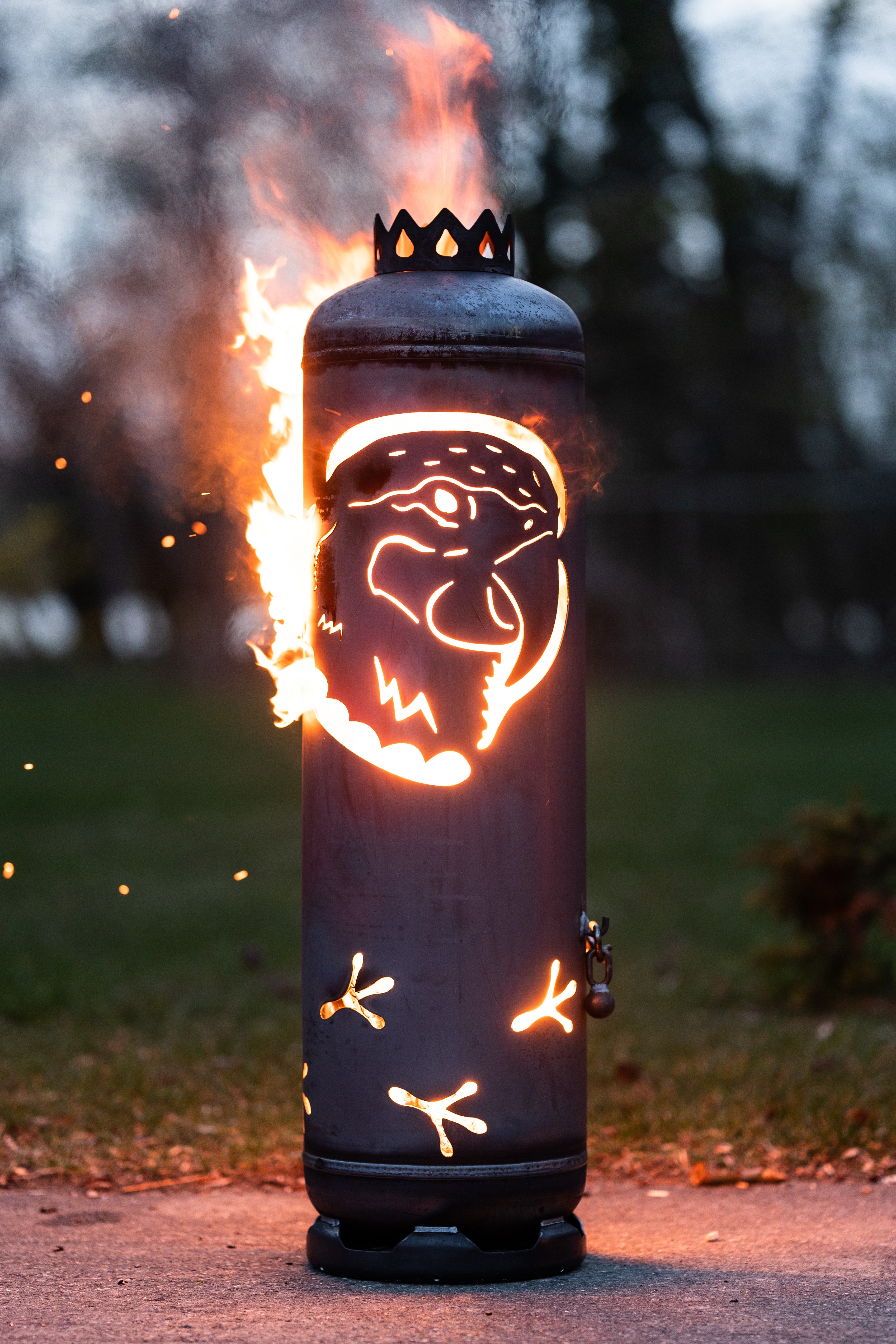 Feuerstelle Papagei