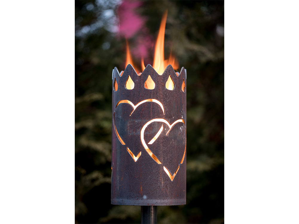 Gartenfackel groß Liebe  / Herzen - inkl. Fackelstiel 118 cm angespitzt und 1 x Brennmaterial